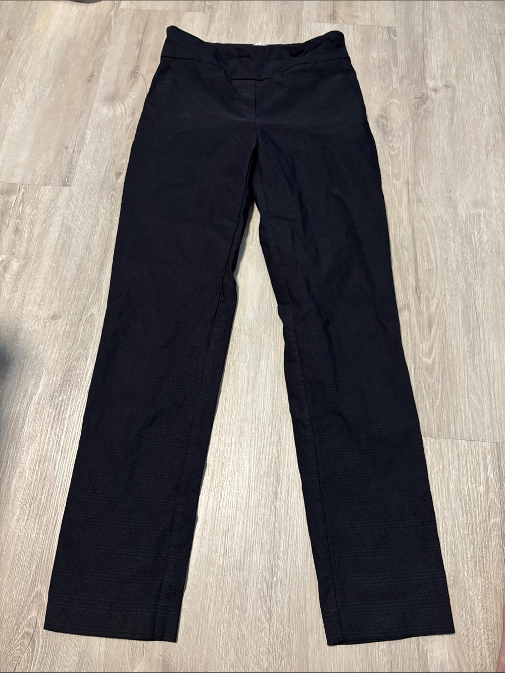 S.C. & Co. Women's Straight-Leg Jeans in Black